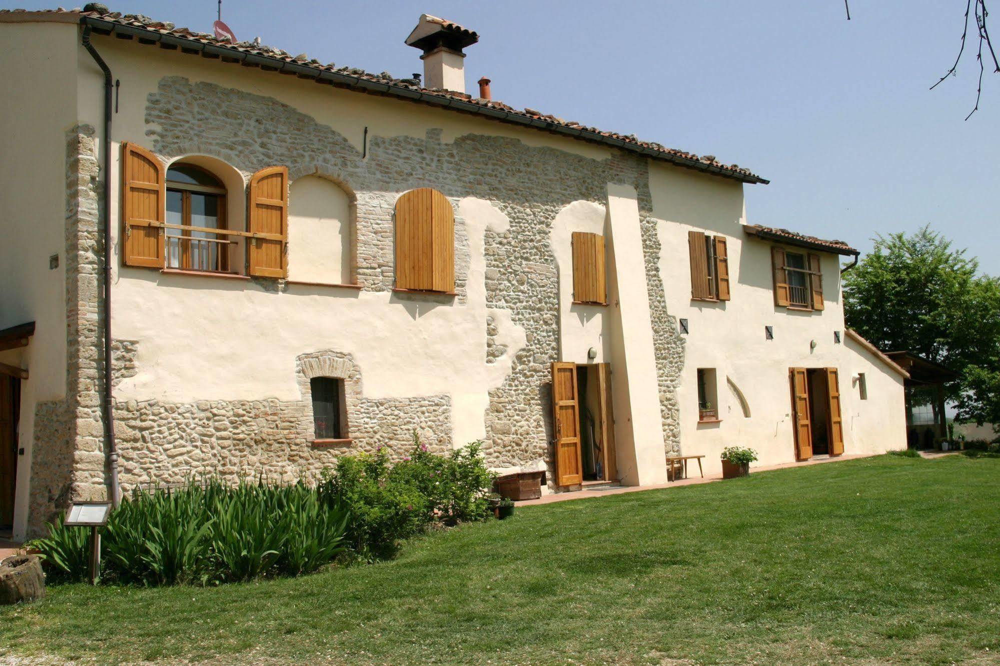 פאנצה Agriturismo Ca'De'Gatti מראה חיצוני תמונה