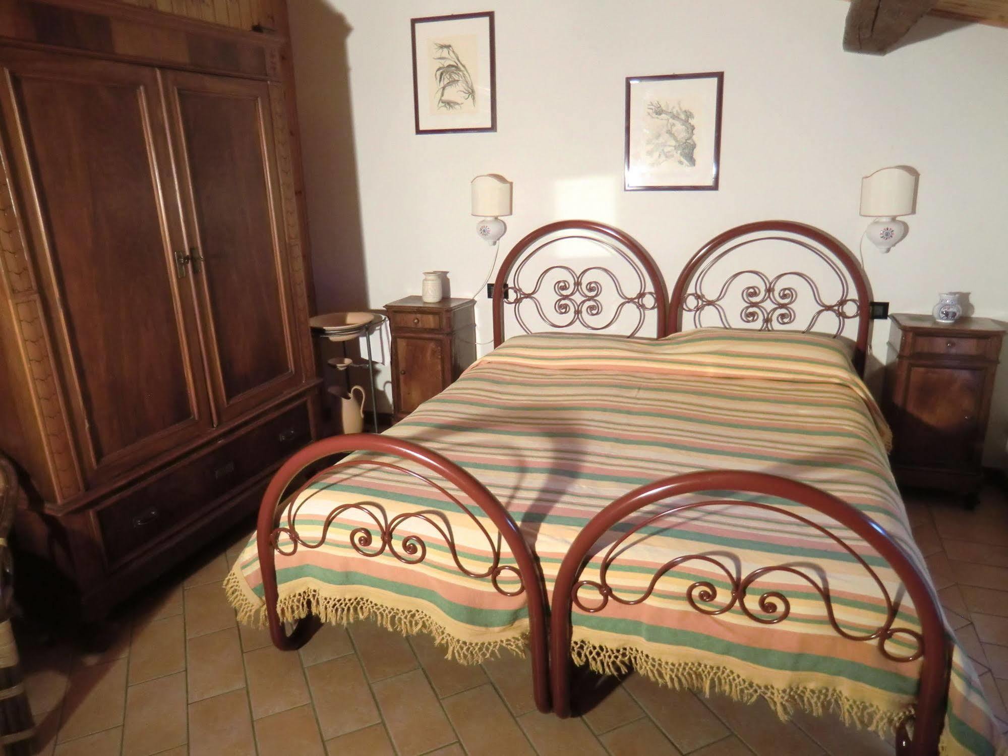 פאנצה Agriturismo Ca'De'Gatti מראה חיצוני תמונה