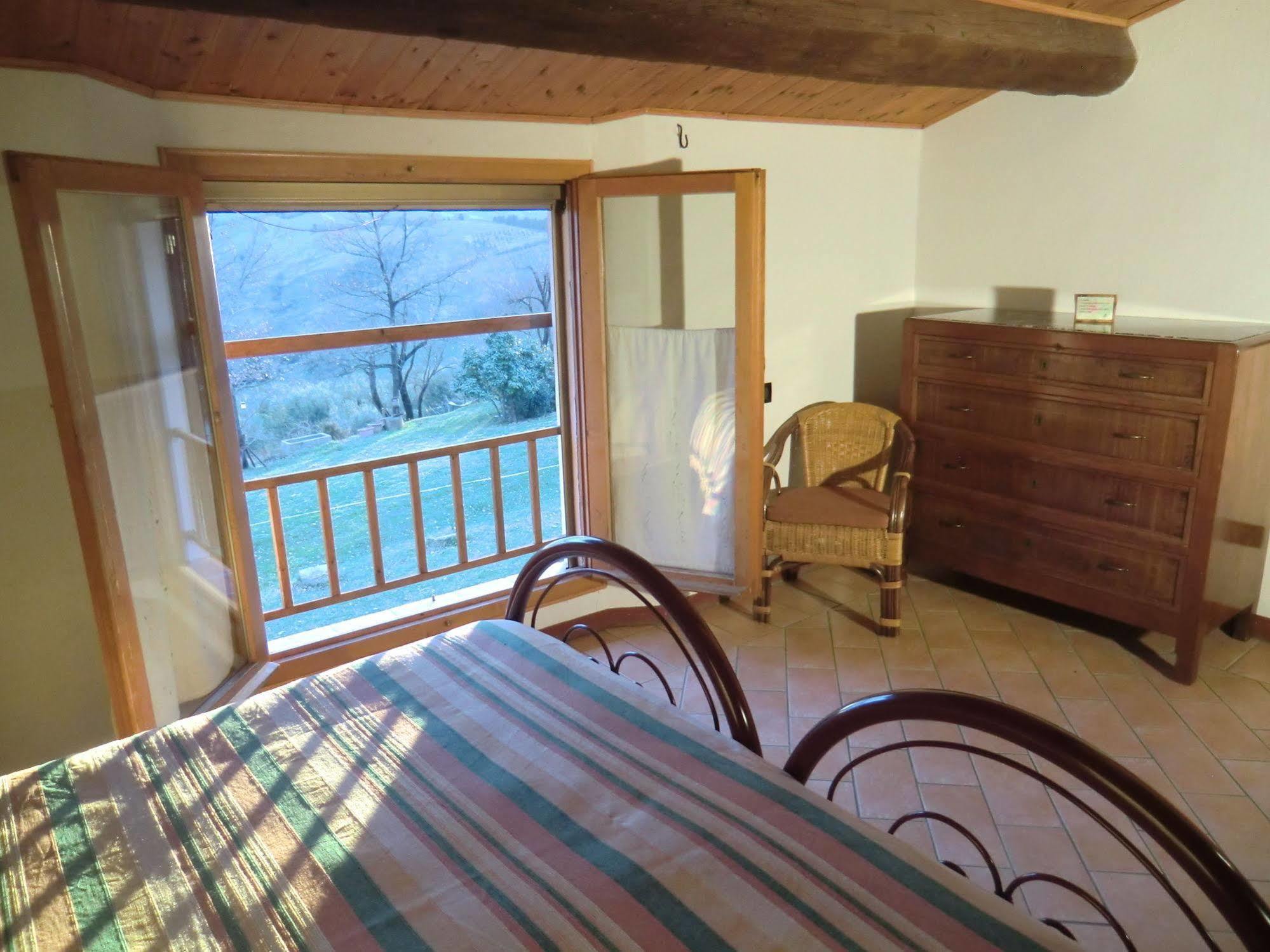 פאנצה Agriturismo Ca'De'Gatti מראה חיצוני תמונה