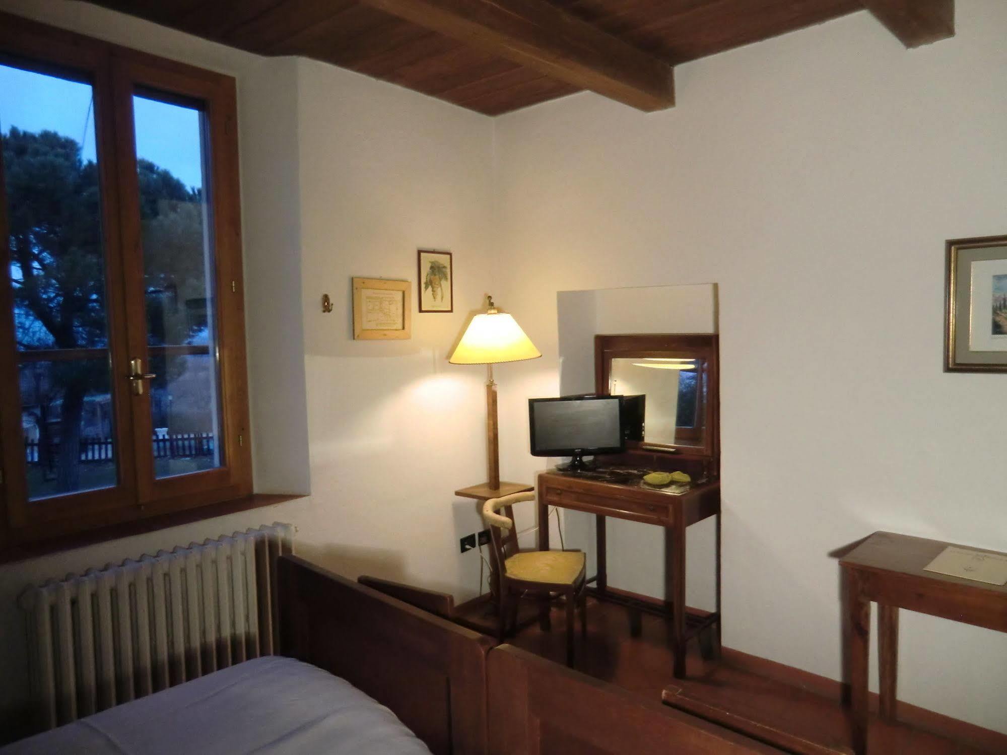 פאנצה Agriturismo Ca'De'Gatti מראה חיצוני תמונה